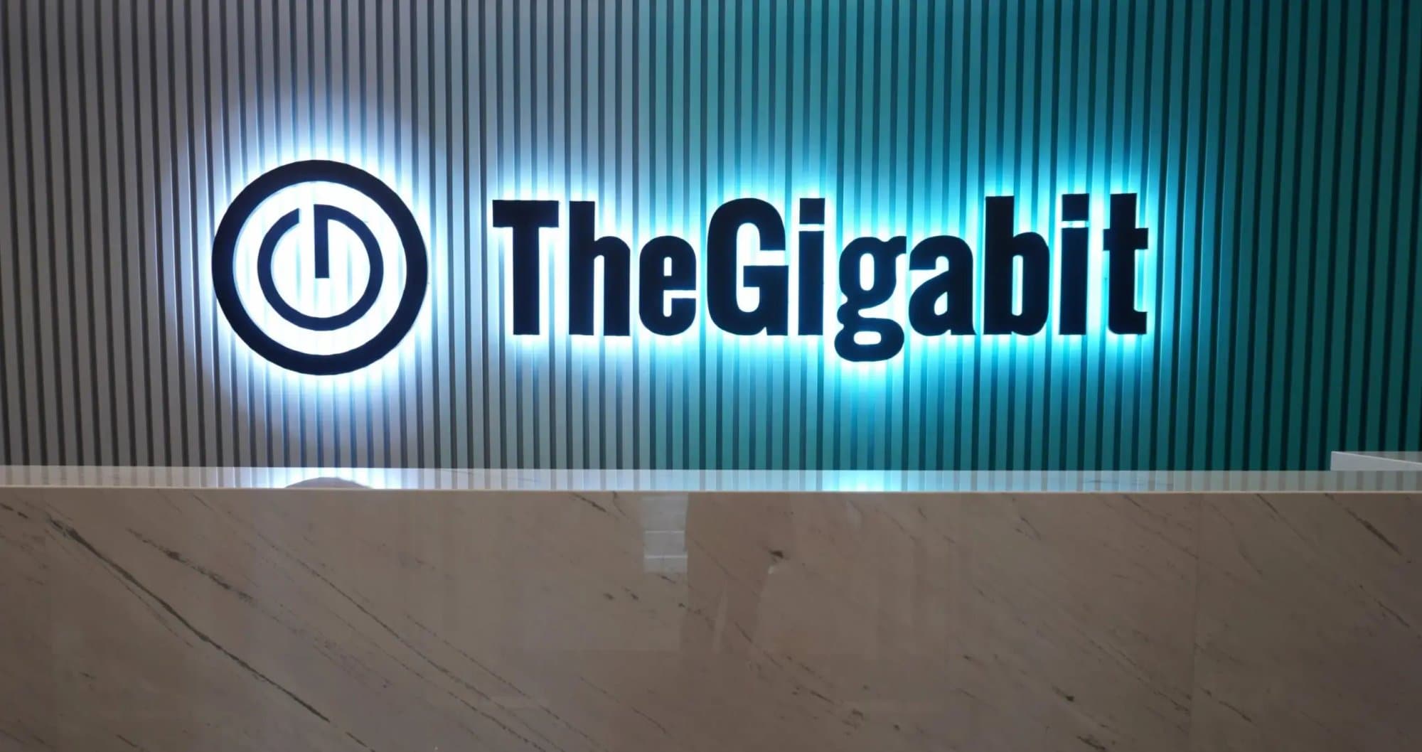 Cover Thegigabit Relocate Cover Thegigabit Relocate